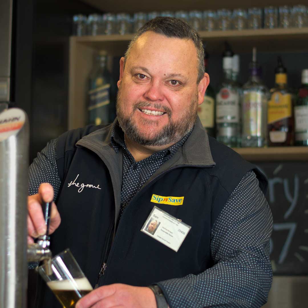 Sam | Assistant Manager